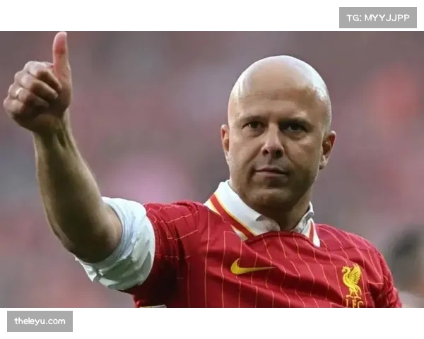 利物浦新帅斯洛特面临考验 战术改革遭遇更衣室挑战